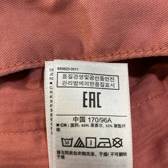 Gap lightweight pink jacket, size medium. - Picture 14 of 14